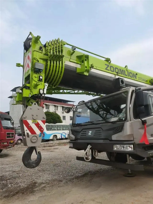 天津渤海职业技术学院吊车出租