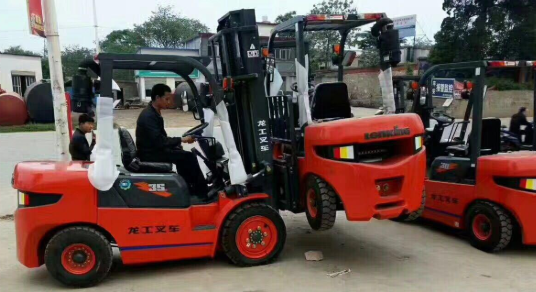 天津渤海职业技术学院叉车出租